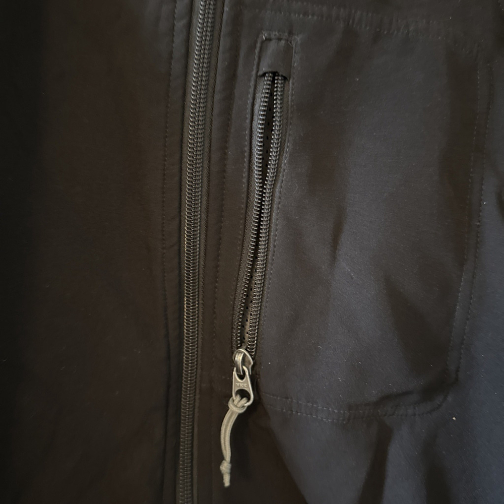 Black Mountain Men’s Ski Jacket Full Zip Soft shell Size Medium 3 Pockets 189620 - Picture 4 of 9